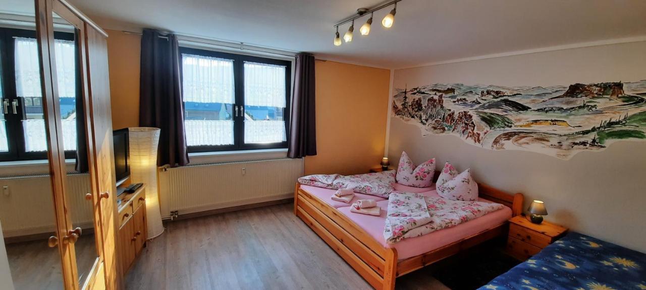 Ferienhaus Und Ferienwohnung Buettner Rathmannsdorf Kültér fotó